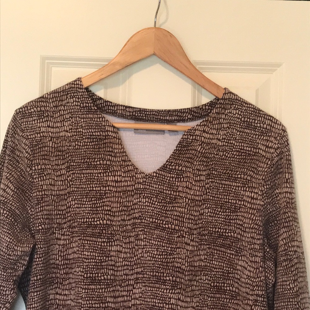 Croft & Barrow 3/4 sleeve stretch brown print tee